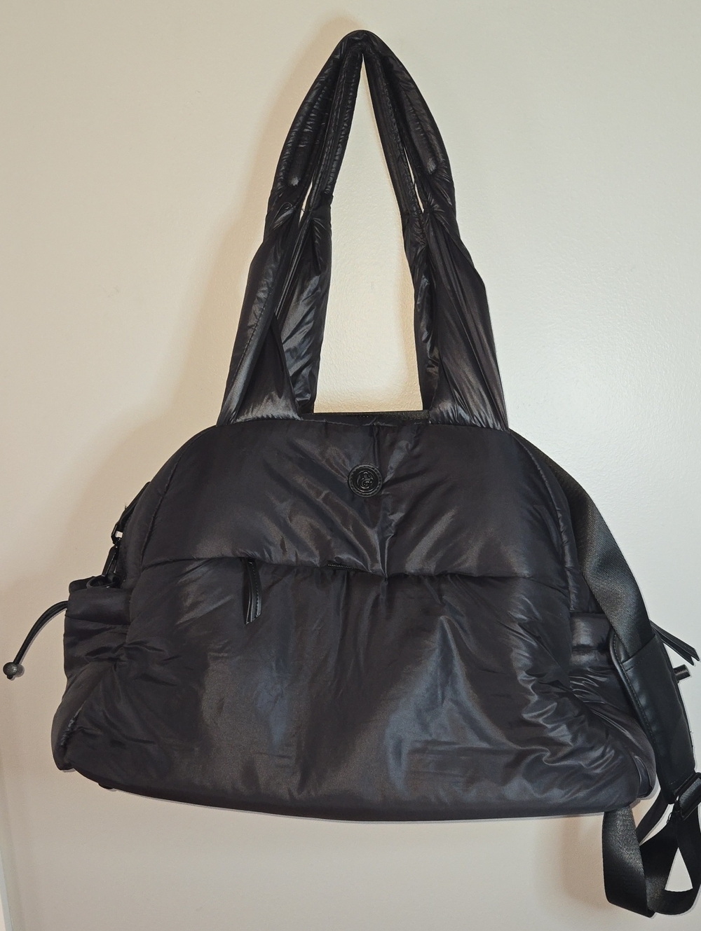 Joan&David Black Quilted Puffy Shoulder Strap Duffle Gym Weekender Tote Bag